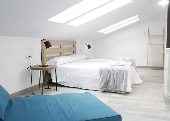 Vut Centro Con Garaje Lägenhet